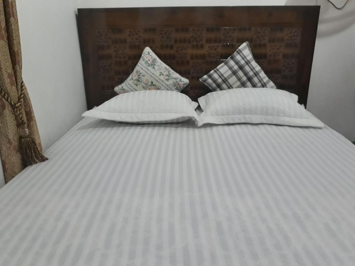 Bumimi Homestay Painan Exterior foto
